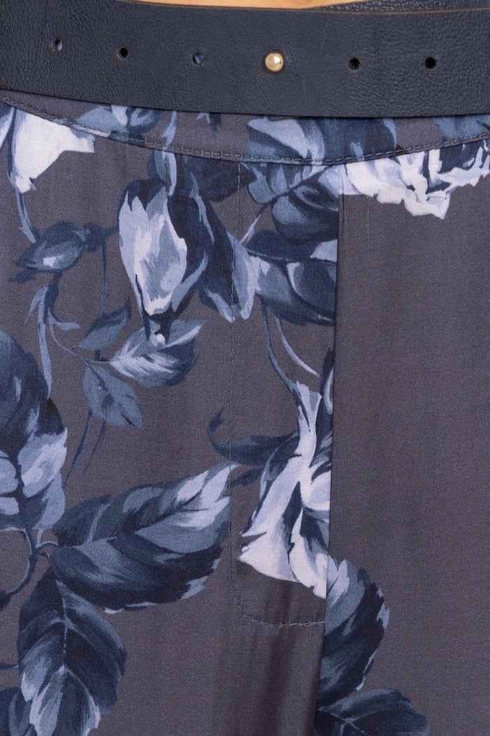 Pantalone con fibbia fantasia rose no-nà