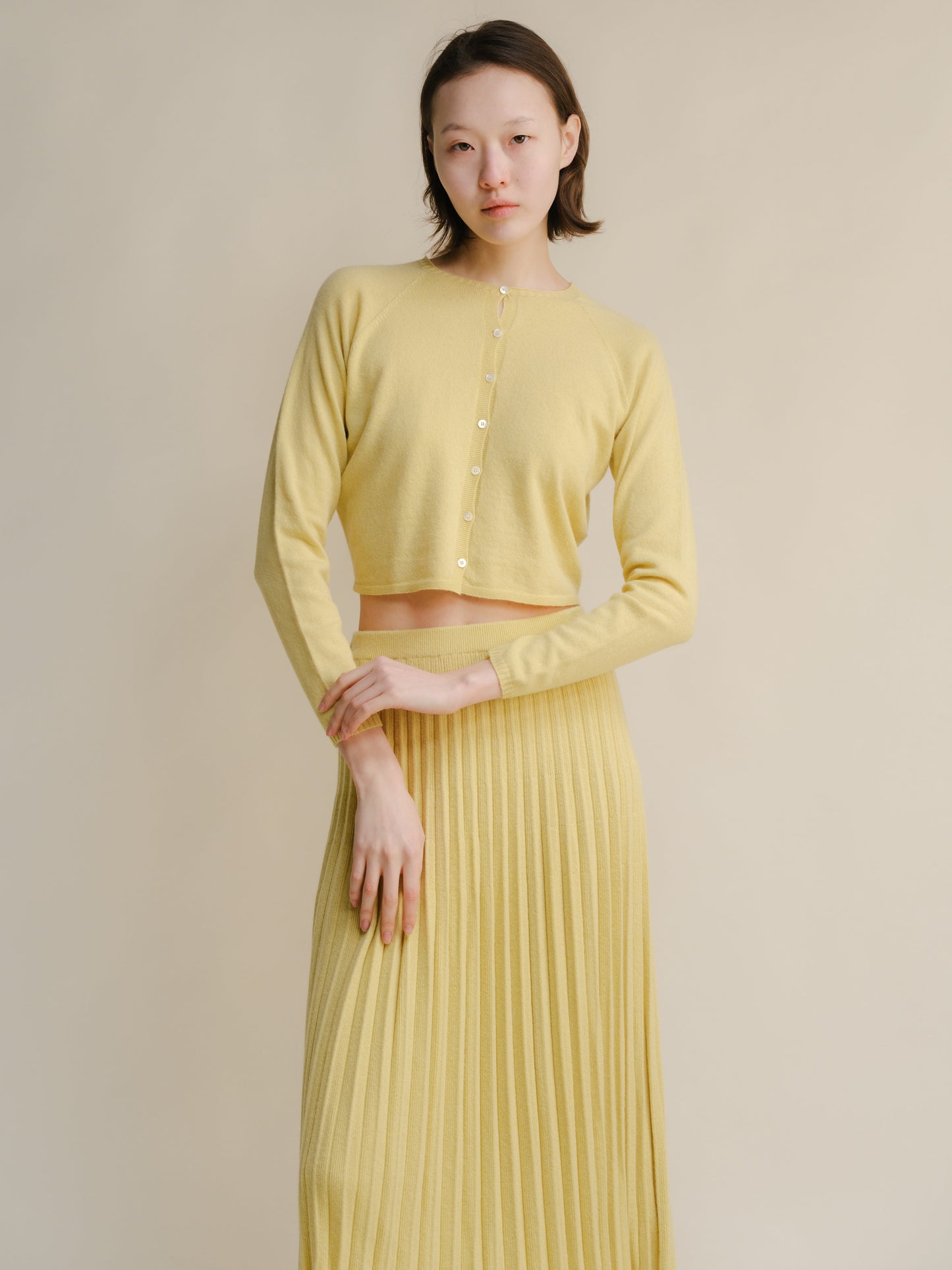 Cashmere Mix Cropped Cardigan (3D-Knit)