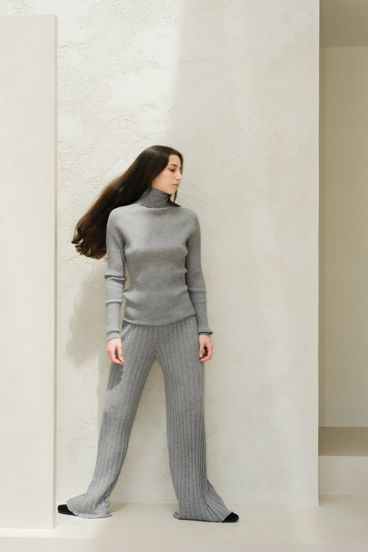 Extra Fine Merino Wool Ribbed Turtle Neck (3D-Knit)