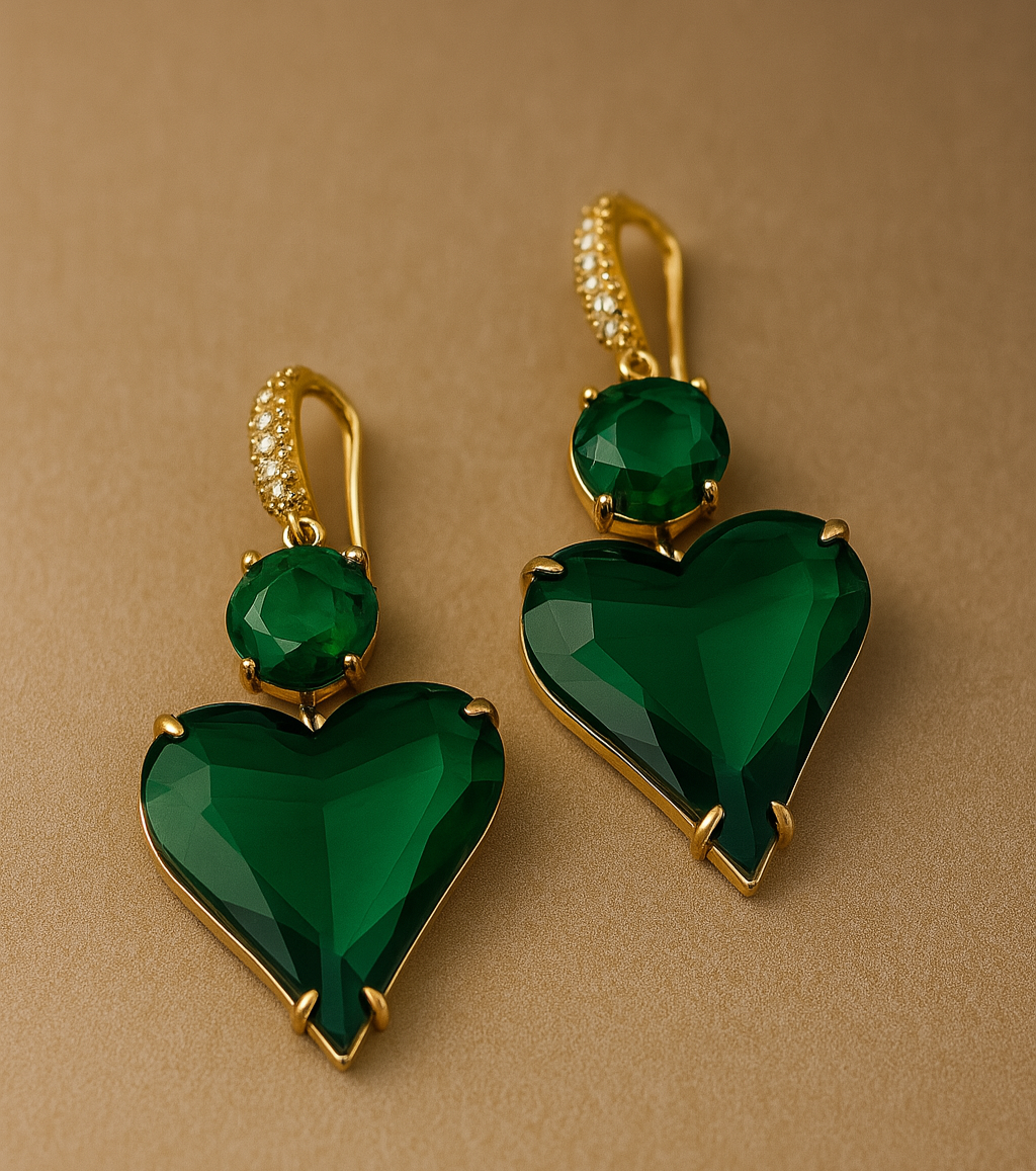 Heart-Shaped Gemstone Jewelry Set – Gold Plated Necklace & Earrings