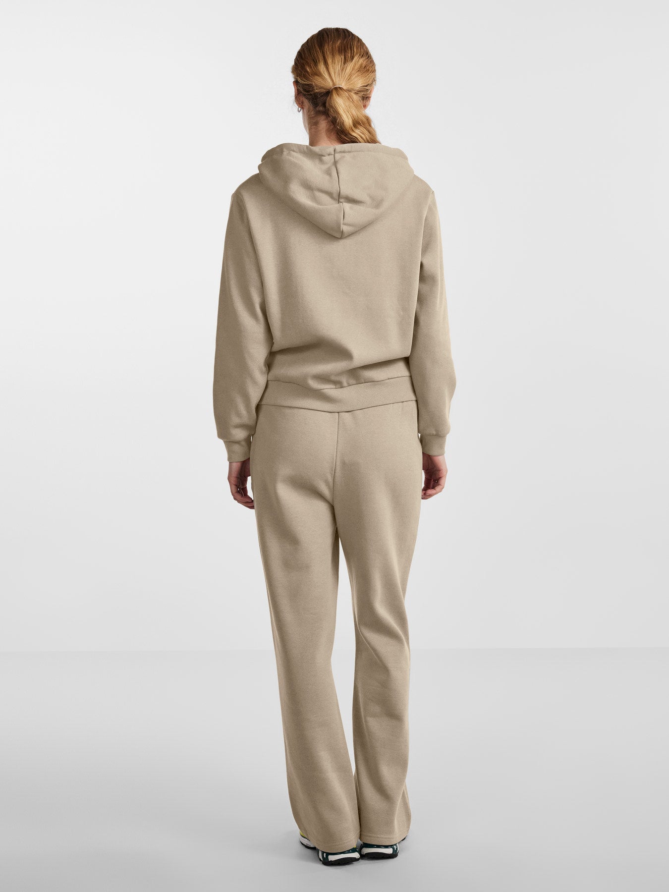 FELPA CON CAPPUCCIO PCCHILLI LS ZIP HOODIE NOOS BC - Glamourabbigliamentodonna