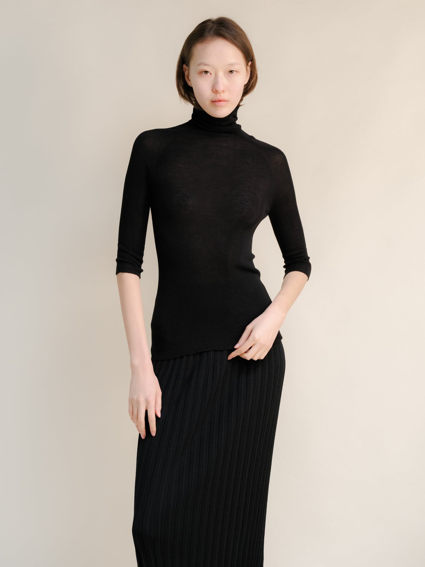 Extra Fine Merino Wool 3/4 Sleeve Ribbed Turtleneck  (3D-Knit)