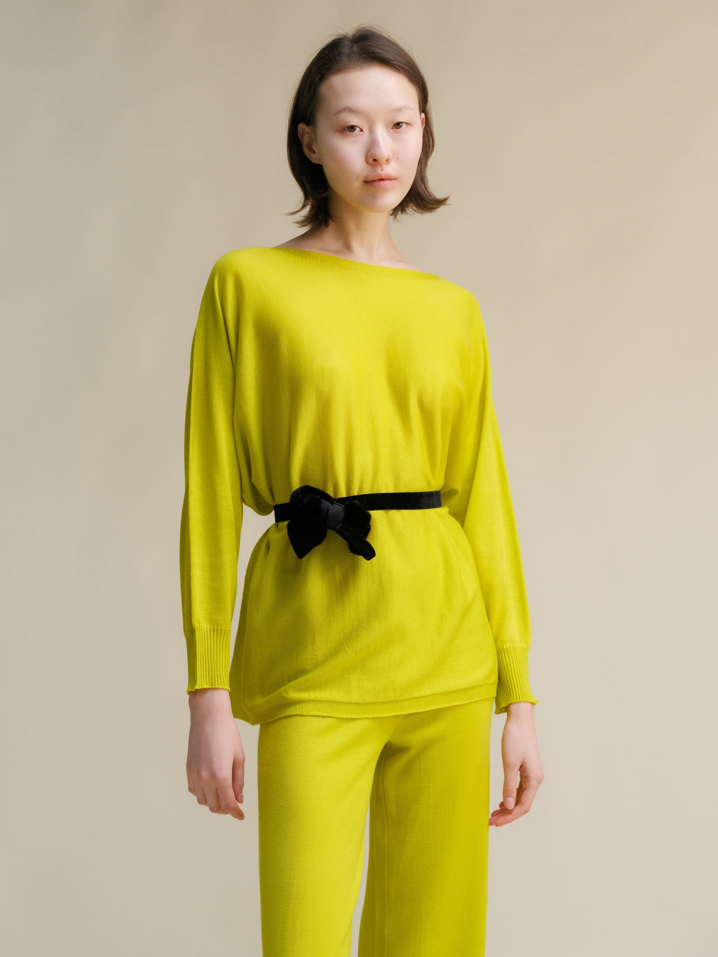 Extra Fine Merino Wool Boat Neck Oversized Sweater (3D-Knit)