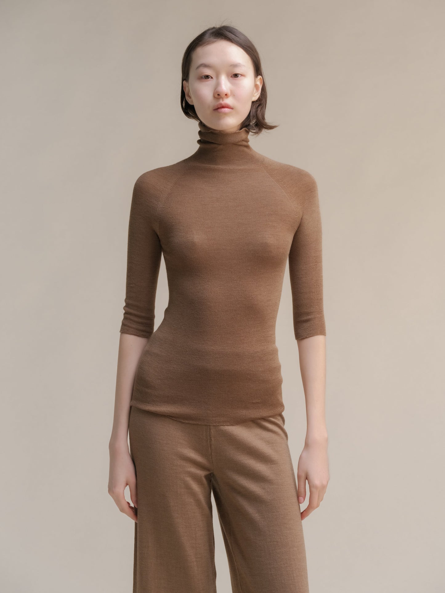 Extra Fine Merino Wool 3/4 Sleeve Ribbed Turtleneck  (3D-Knit)