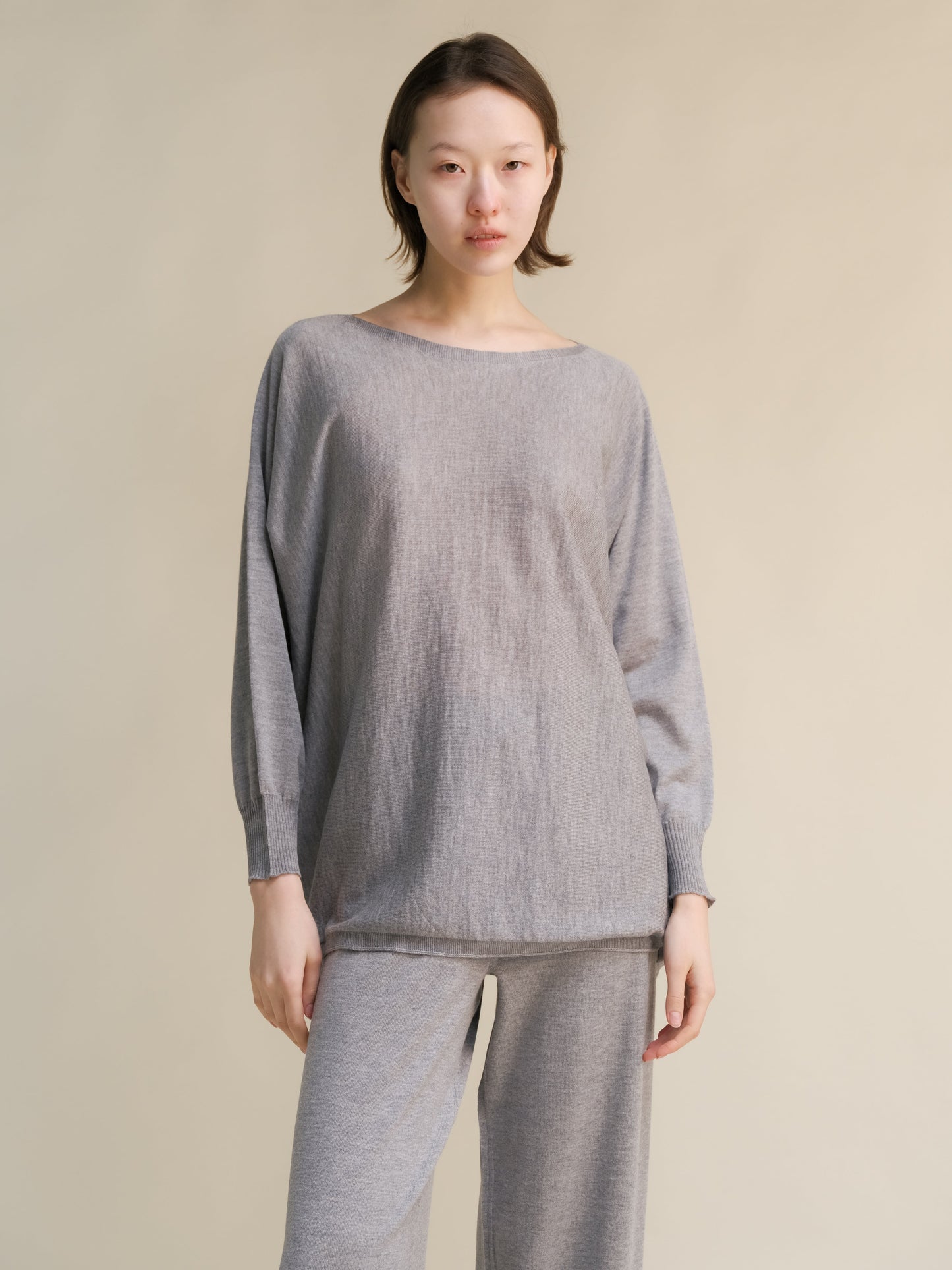 Extra Fine Merino Wool Boat Neck Oversized Sweater (3D-Knit)