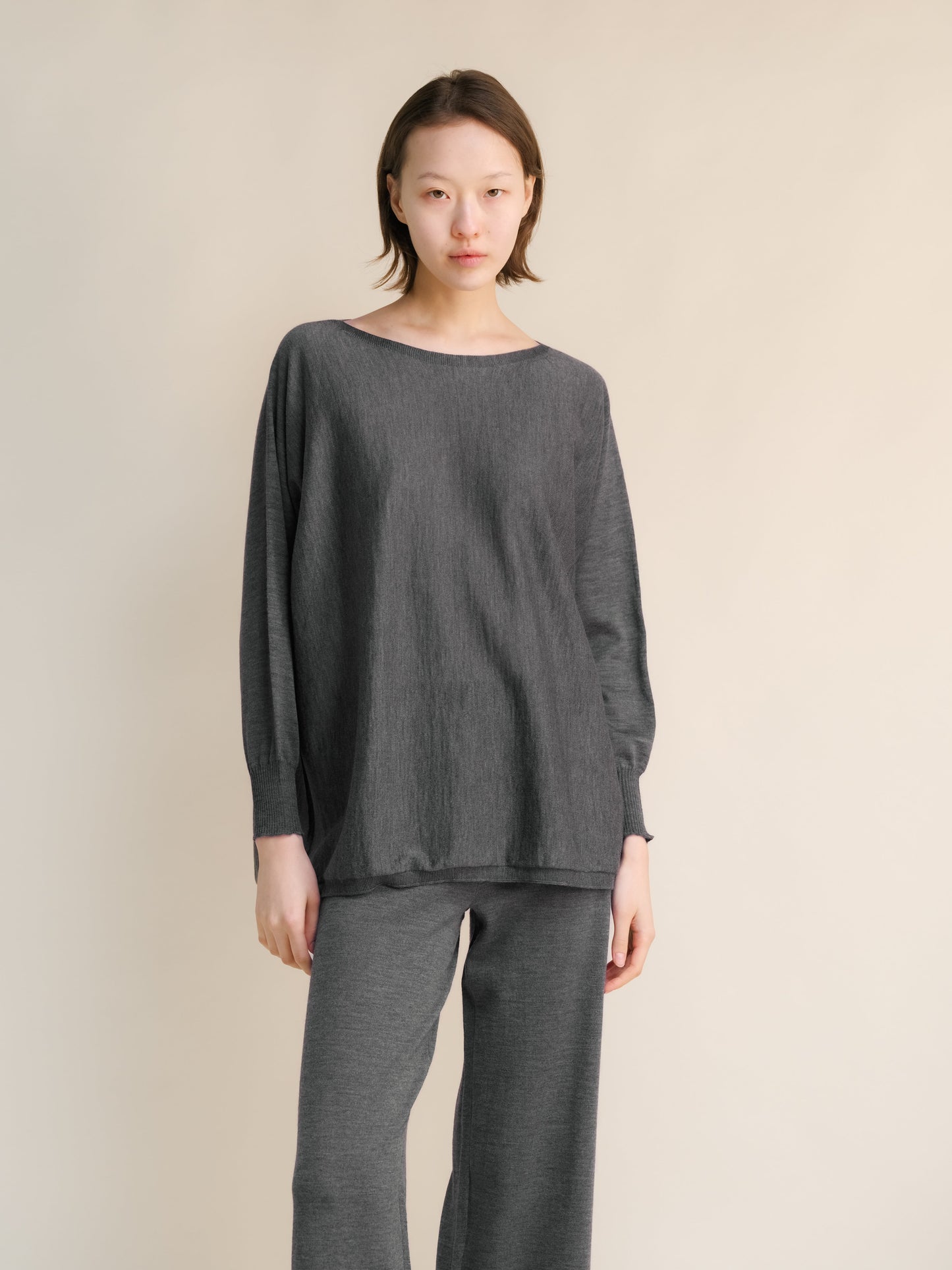 Extra Fine Merino Wool Boat Neck Oversized Sweater (3D-Knit)