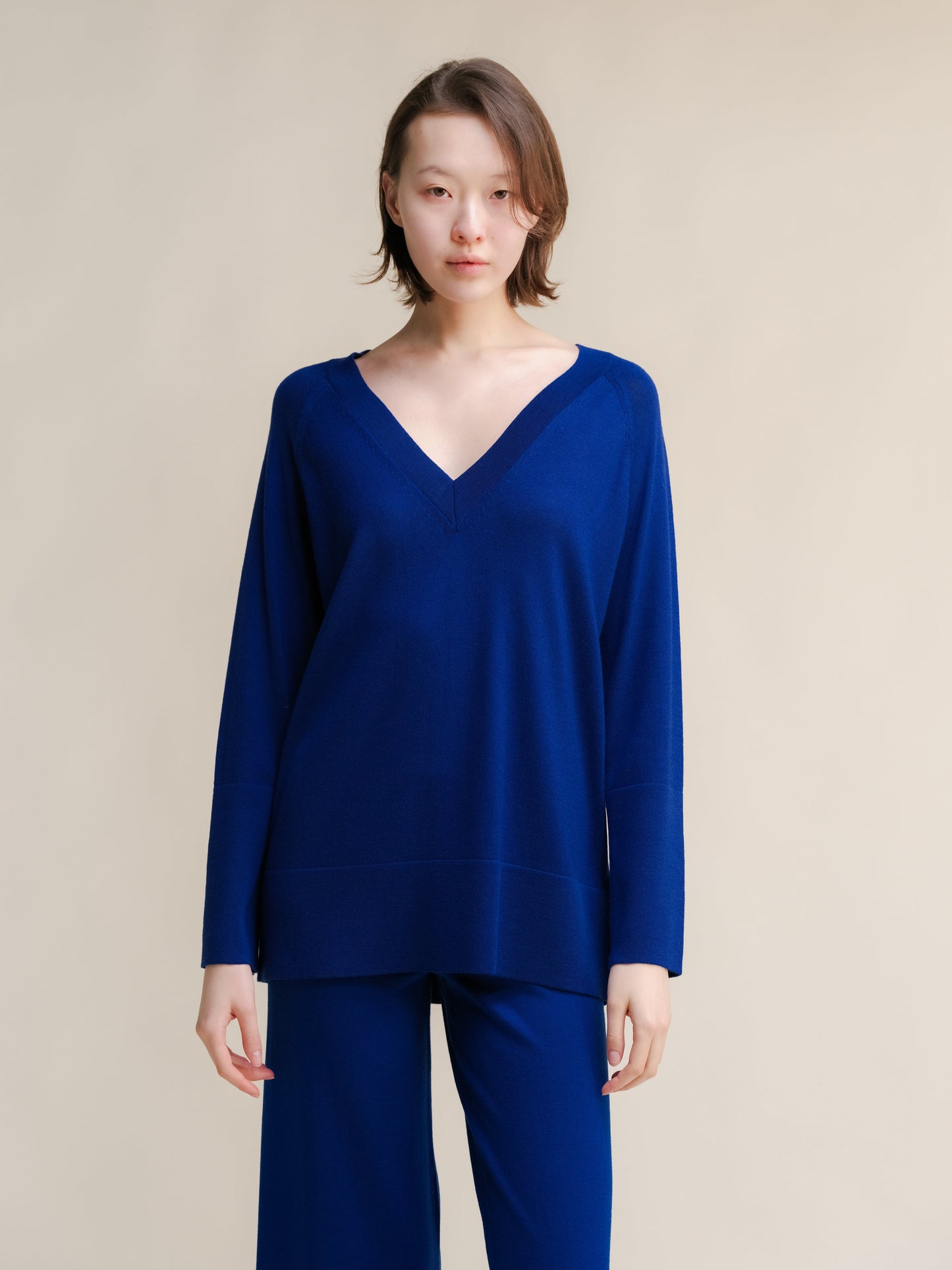 Extra Fine Merino V Neck Maxi Sweater