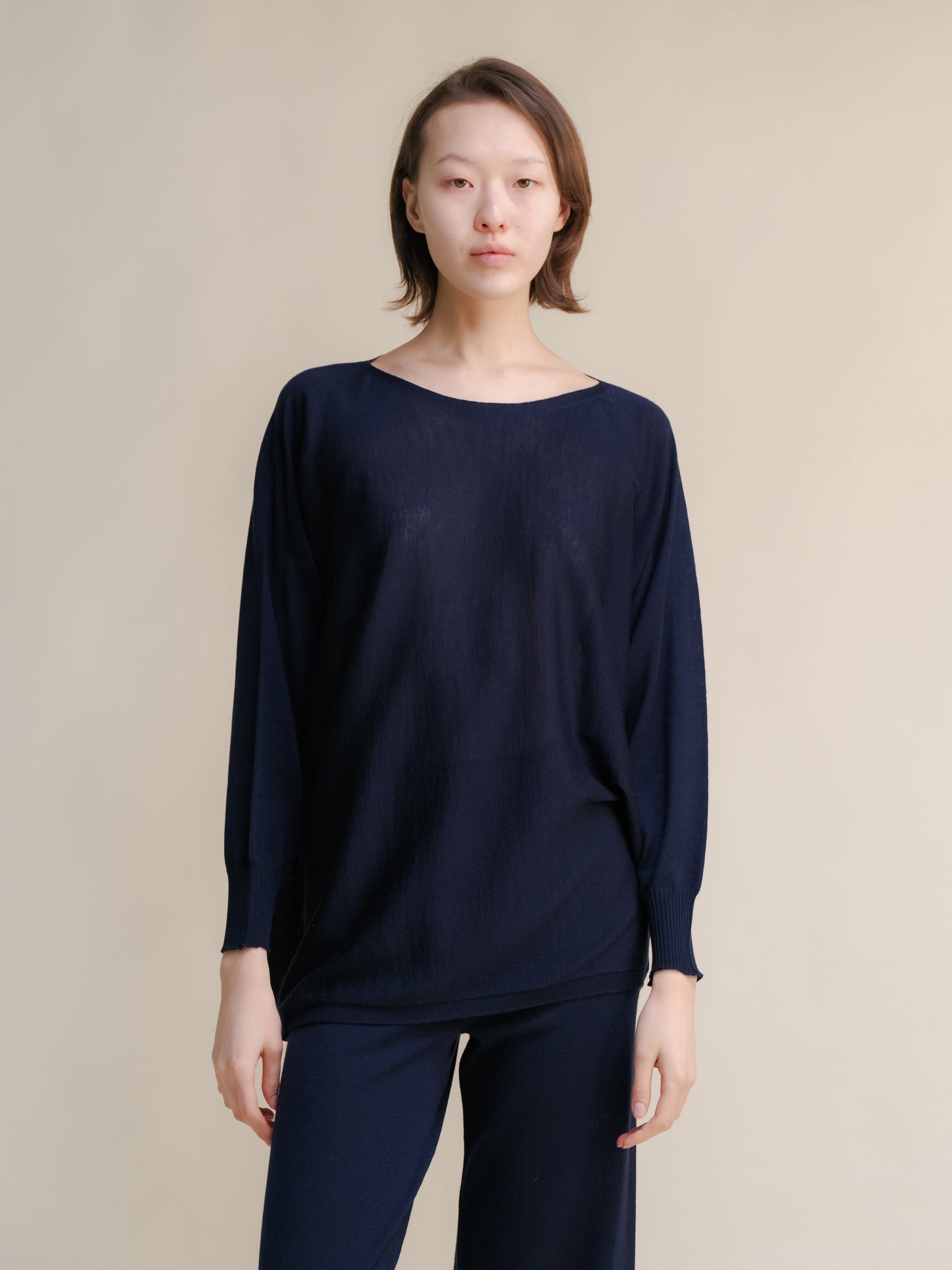 Extra Fine Merino Wool Boat Neck Oversized Sweater (3D-Knit)