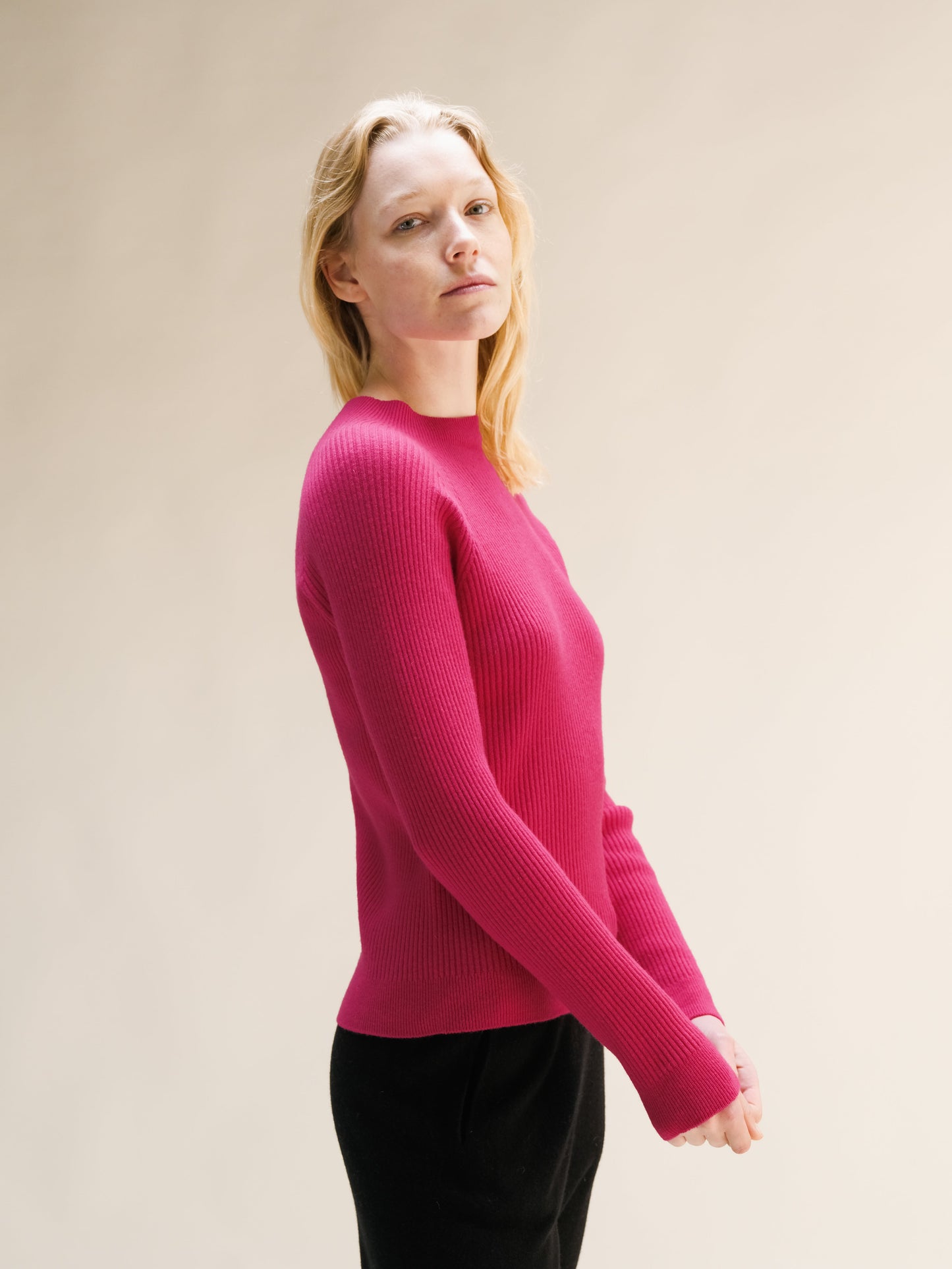 Cashmere Mix Ribbed Mock Neck Sweater (3D-Knit)