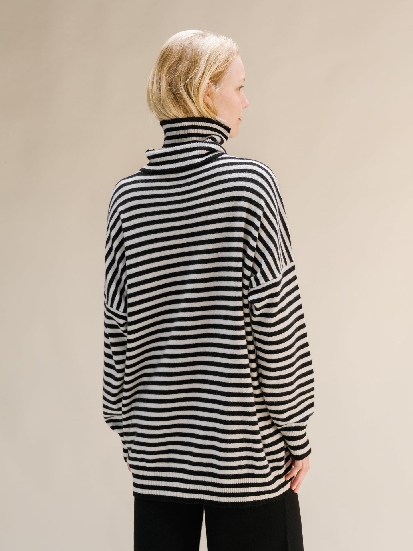 Cashmere Mix Oversized Striped Turtleneck Sweater
