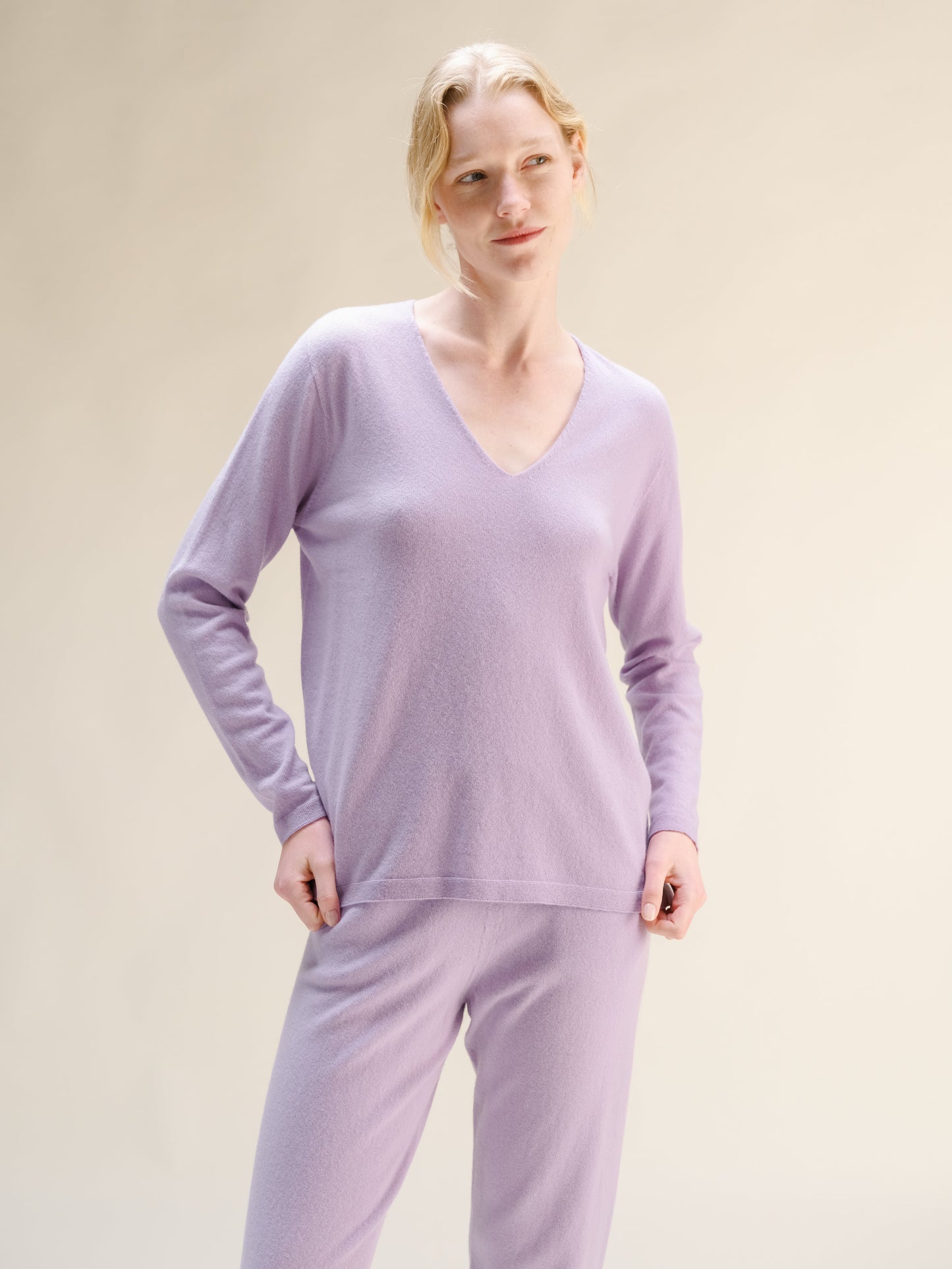 Cashmere Mix V-Neck (3D-Knit)