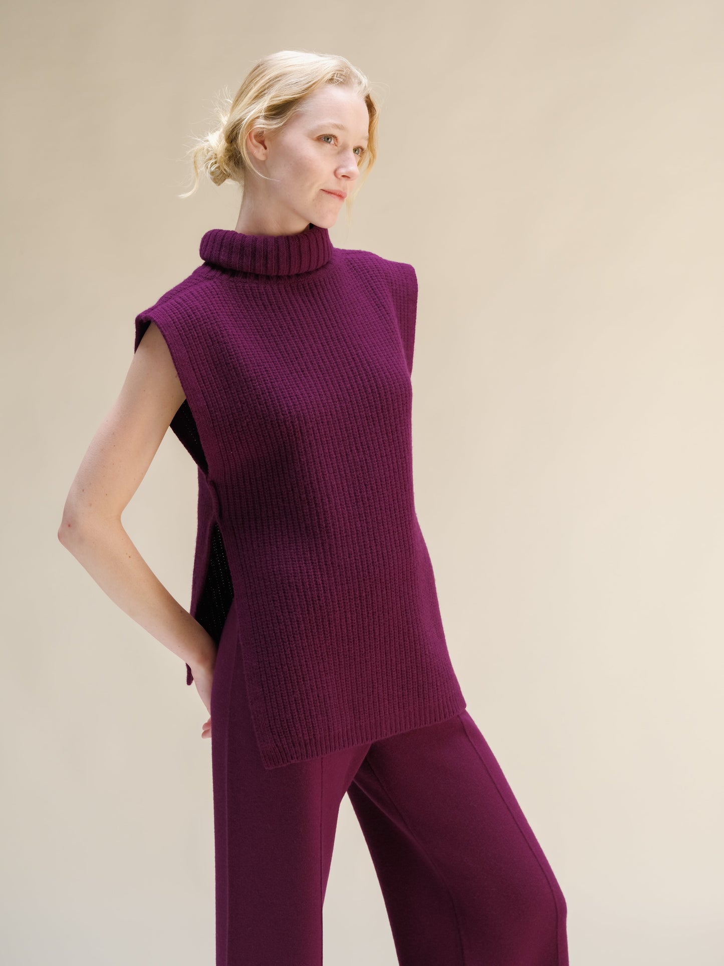 Cashmere Mix Sleeveless Turtle Neck Tunic