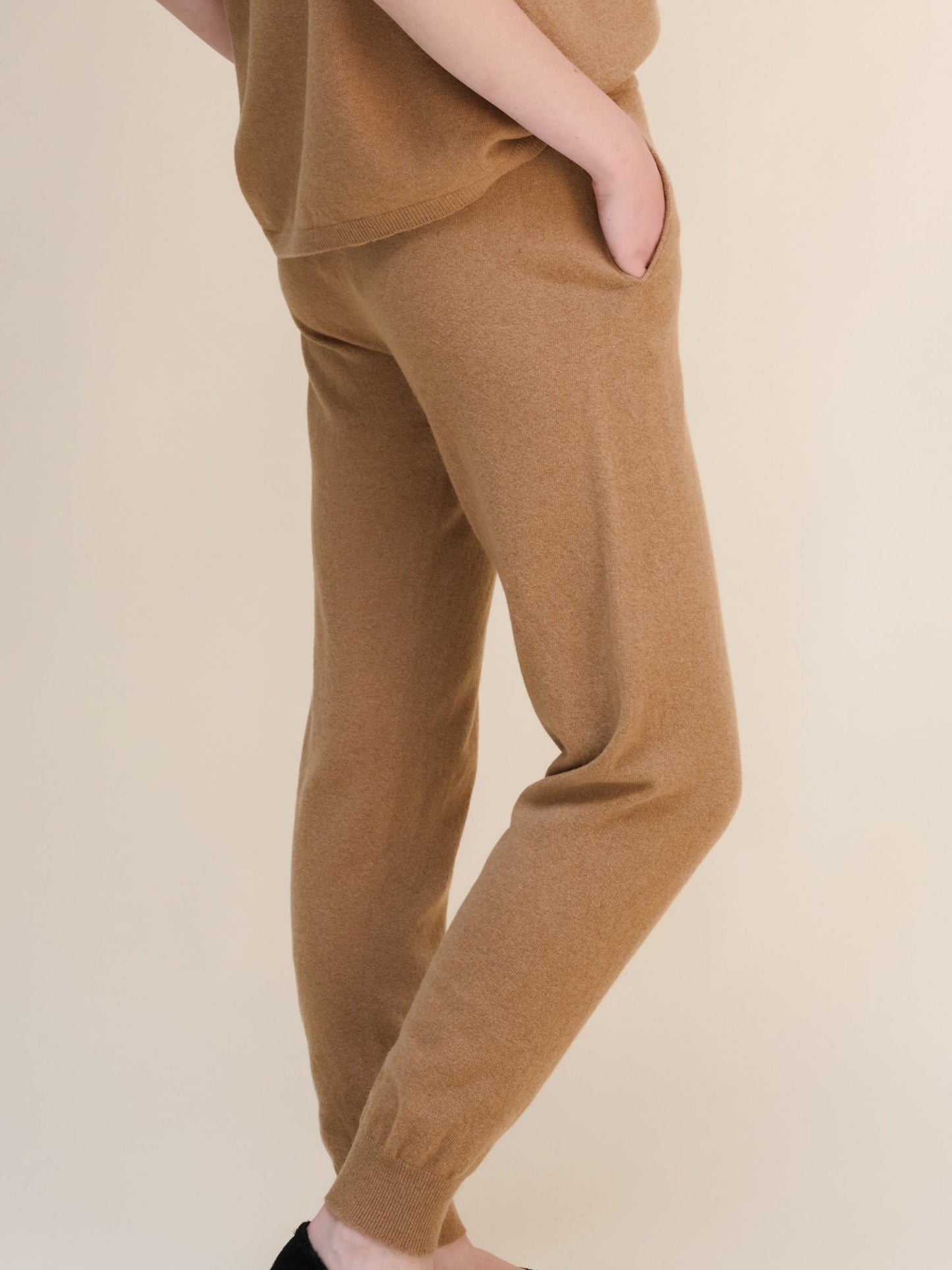 Cashmere Mix Yoga Pants (3D-Knit)