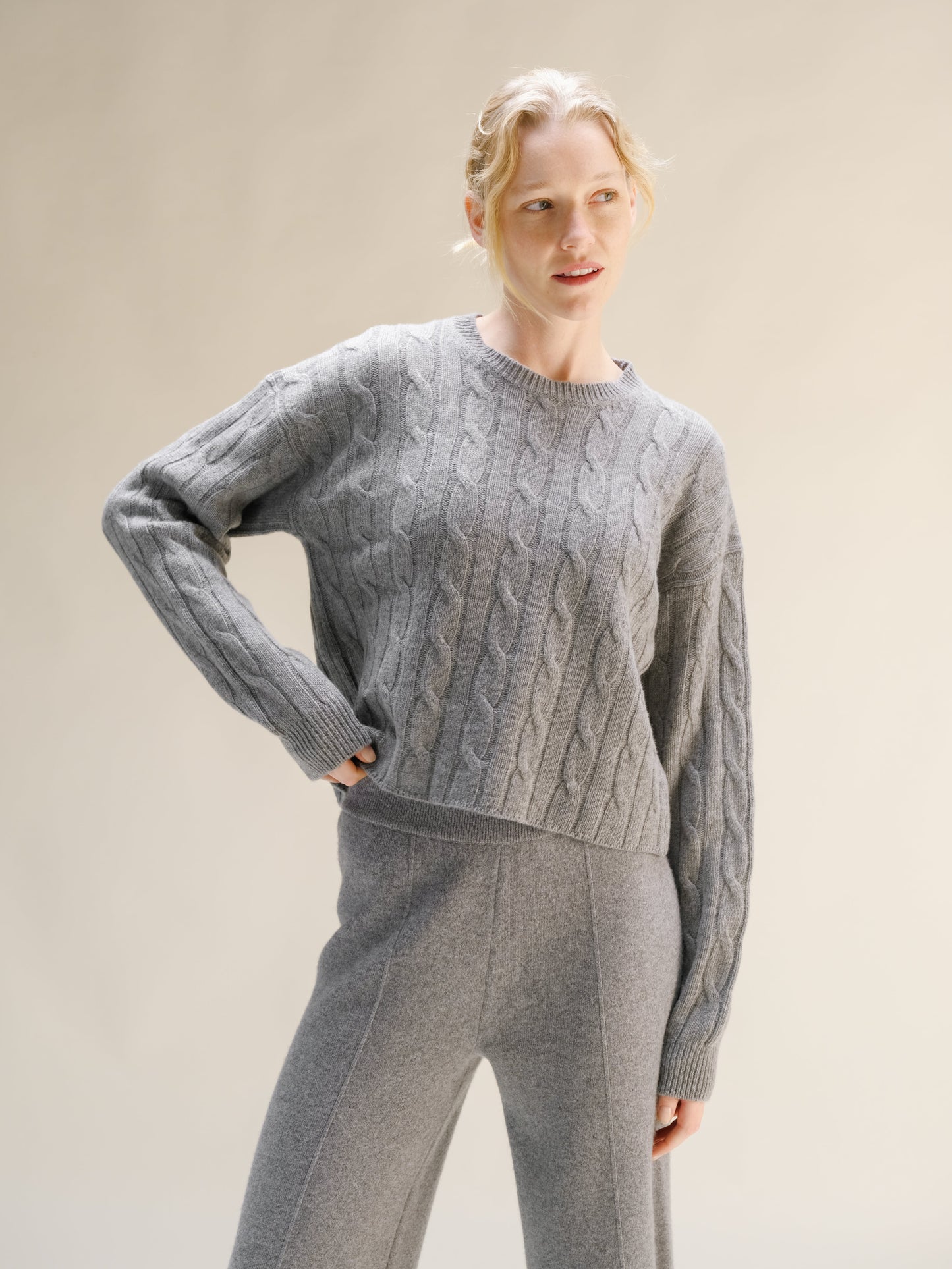 Cashmere Mix Cropped Cable Crewneck Sweater