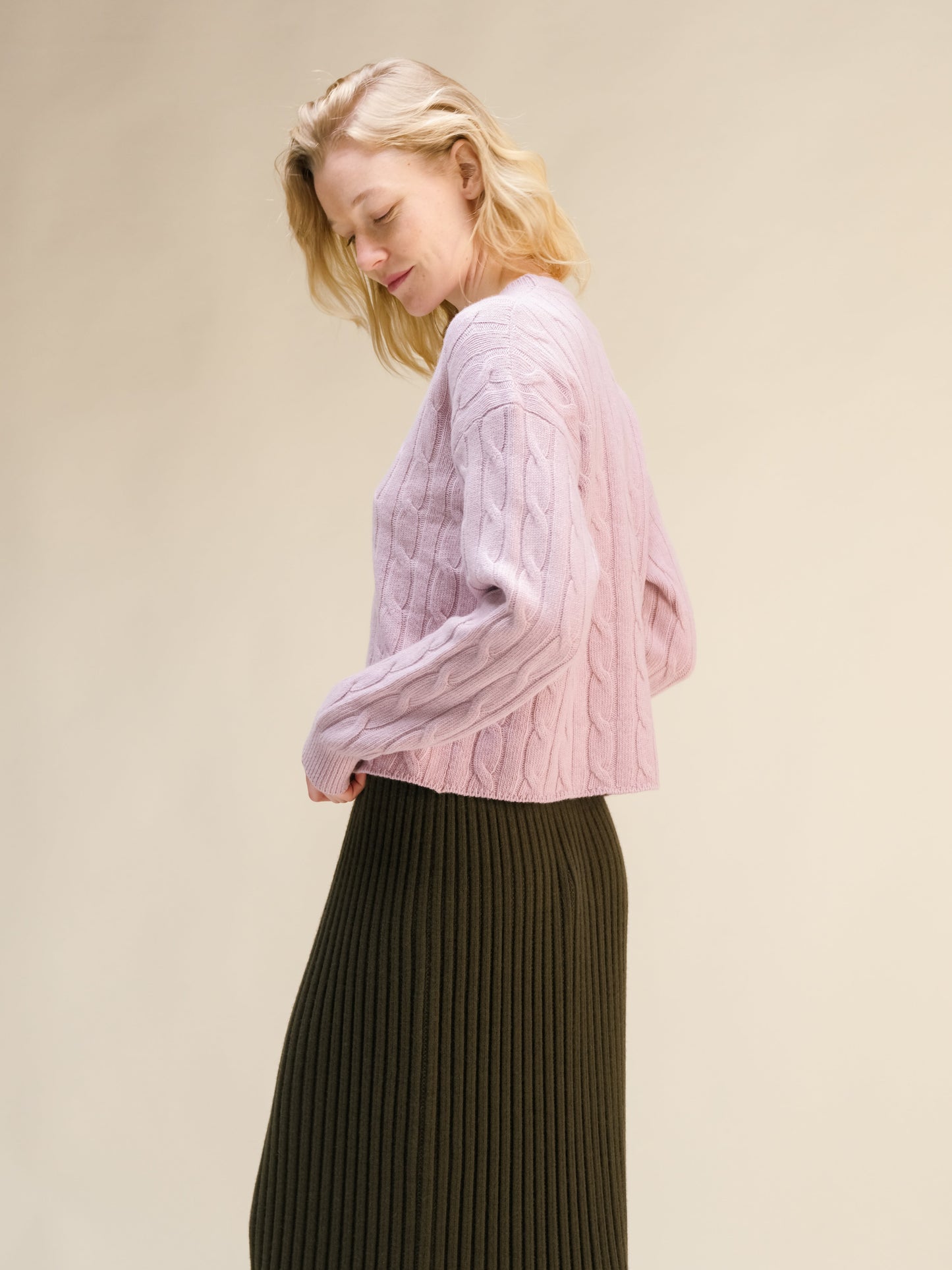 Cashmere Mix Cropped Cable Crewneck Sweater