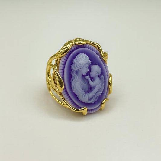 Vintage Gold-Plated Cameo Ring