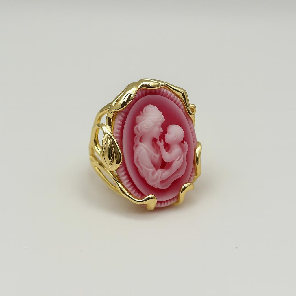 Vintage Gold-Plated Cameo Ring