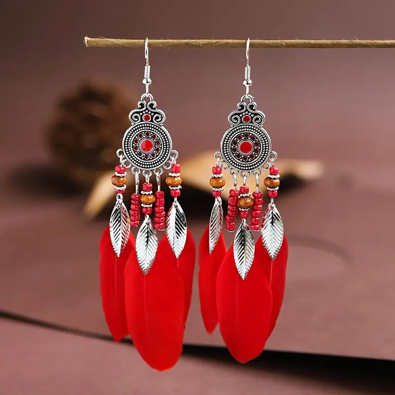 🌿 Bohemian Feather Drop Earrings