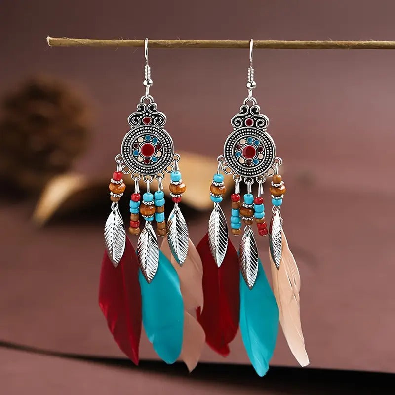 🌿 Bohemian Feather Drop Earrings