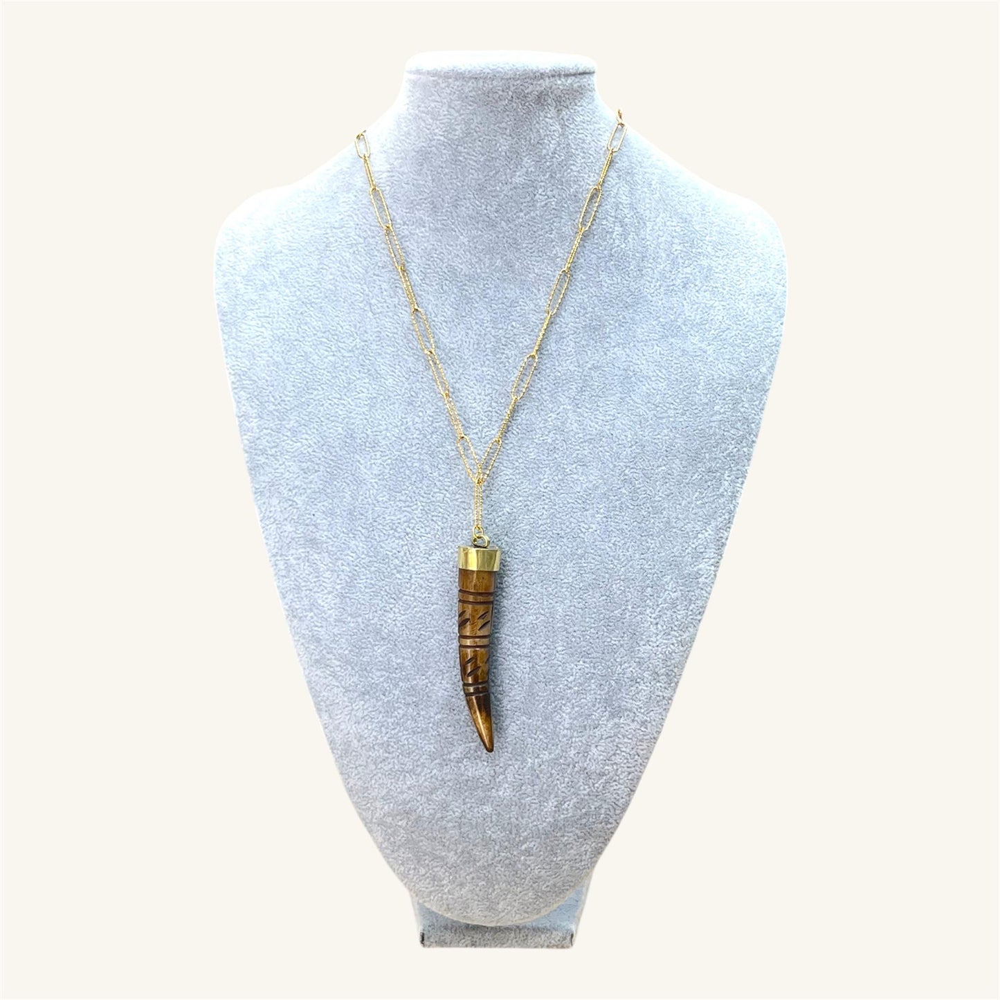 Dark Carved Horn Pendant – Gold Paperclip Chain Necklace